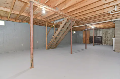 160 Etna Road Lebanon NH 03766