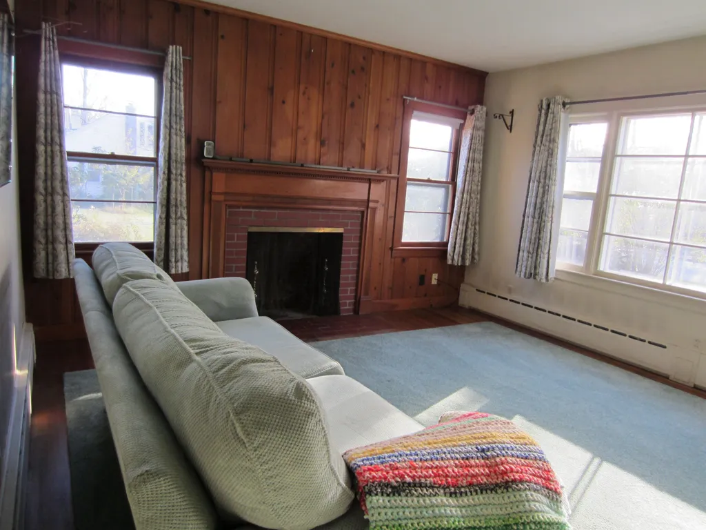 345 Union Street Peterborough NH 03458