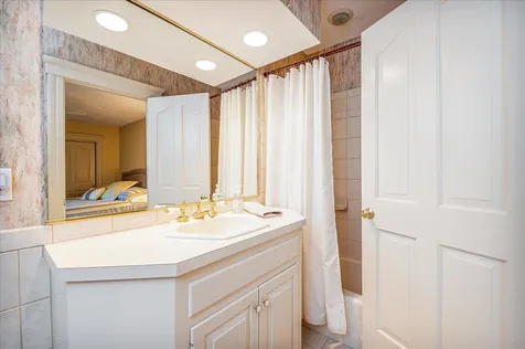122 Dewitt Drive Alton NH 03809