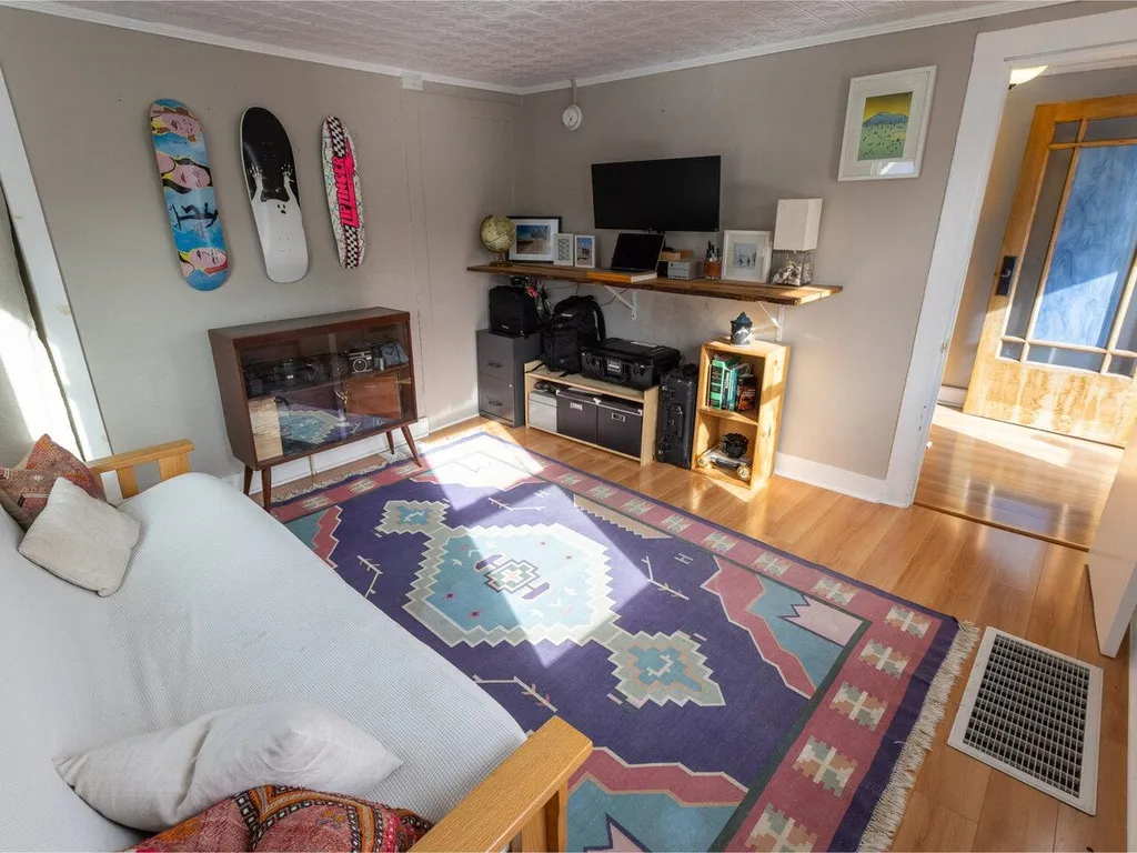 284 North Street Burlington VT 05401