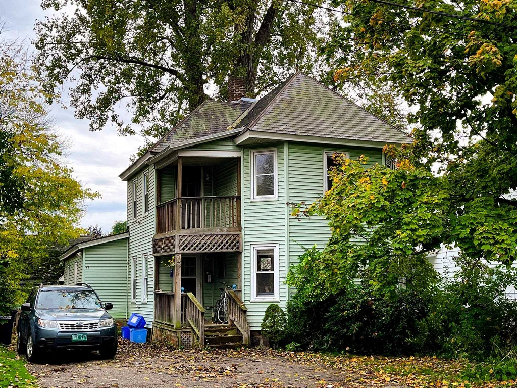 59 Howard Street Burlington VT 05401