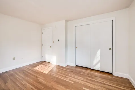 191 Mast Road Lee NH 03861