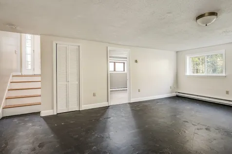 191 Mast Road Lee NH 03861