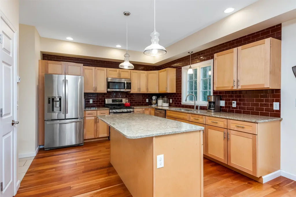 30 Churchview Drive Williston VT 05495