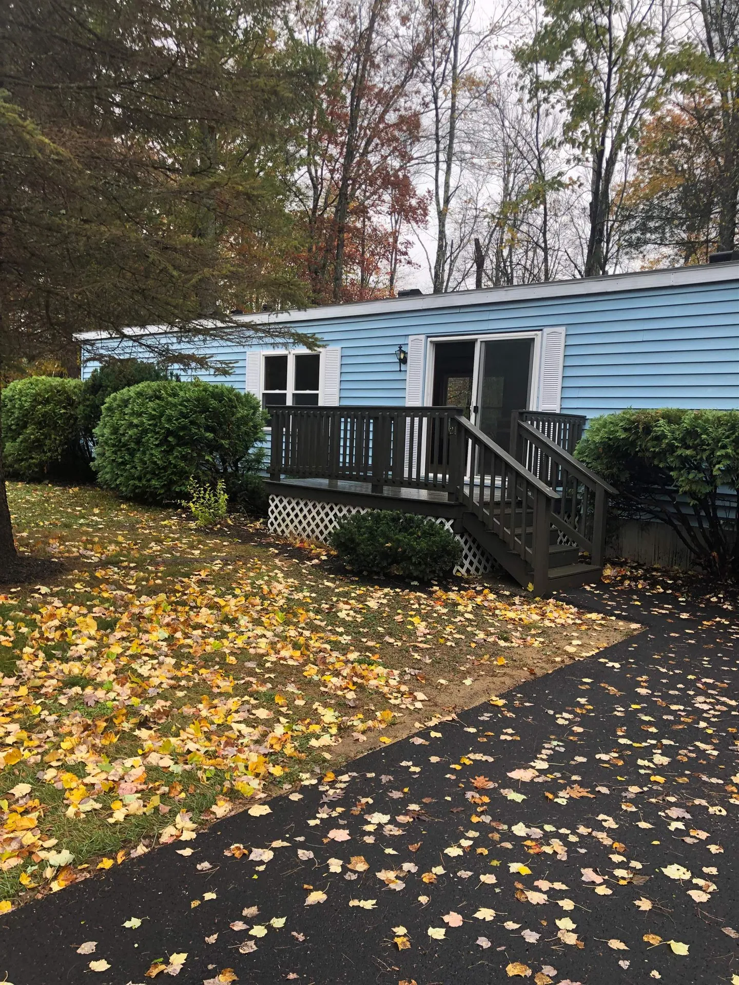 21 Village Drive Raymond NH 03077