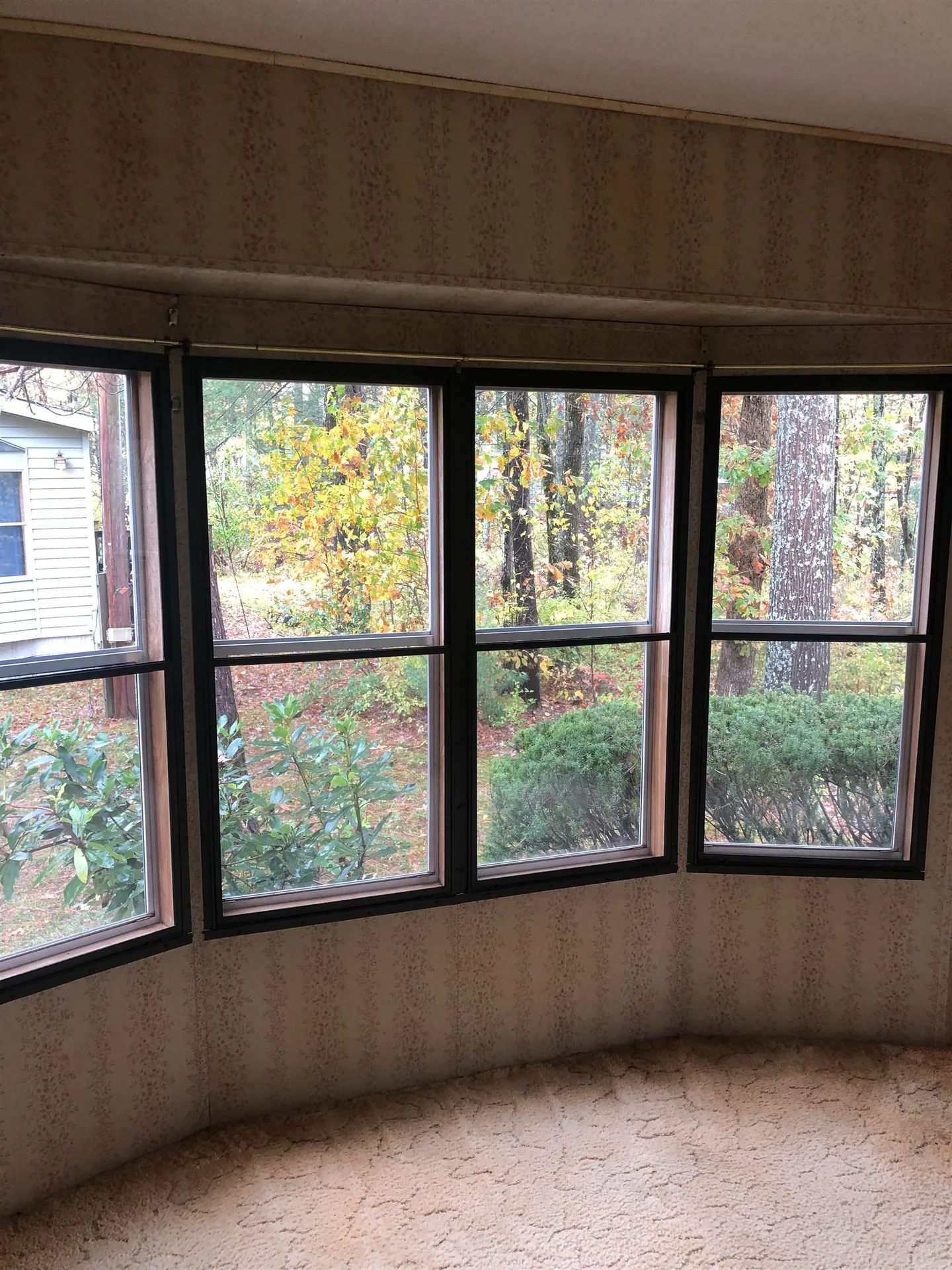 21 Village Drive Raymond NH 03077