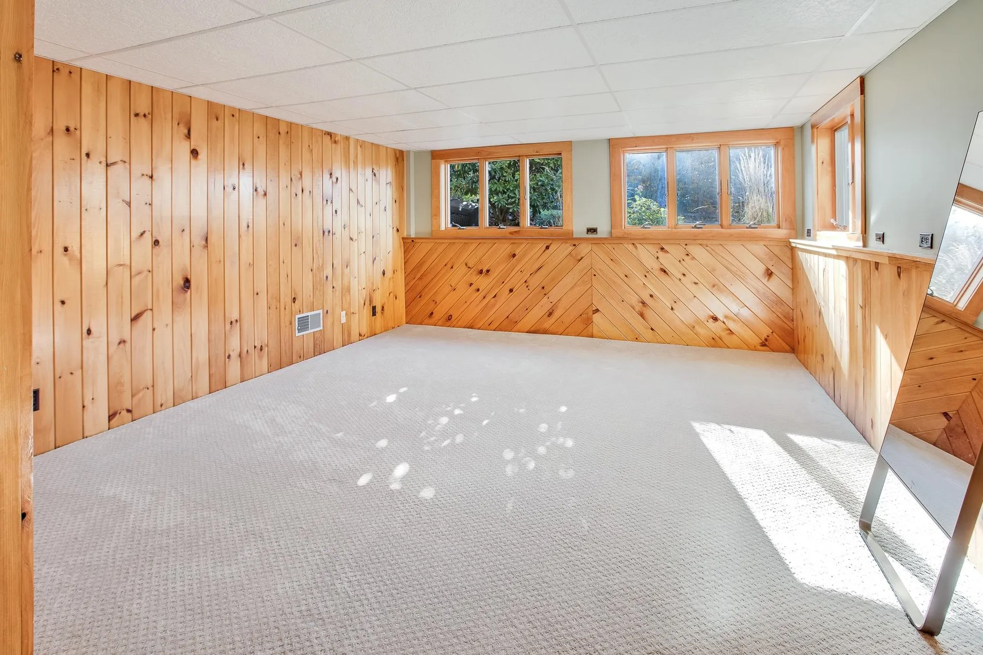 16 Blueberry Meadow Lebanon NH 03766