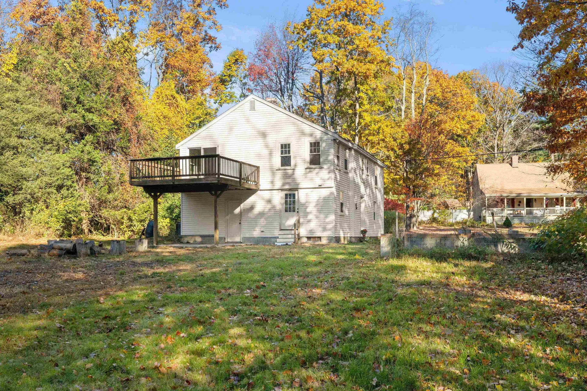 20 Andrews Lane East Kingston NH 03827