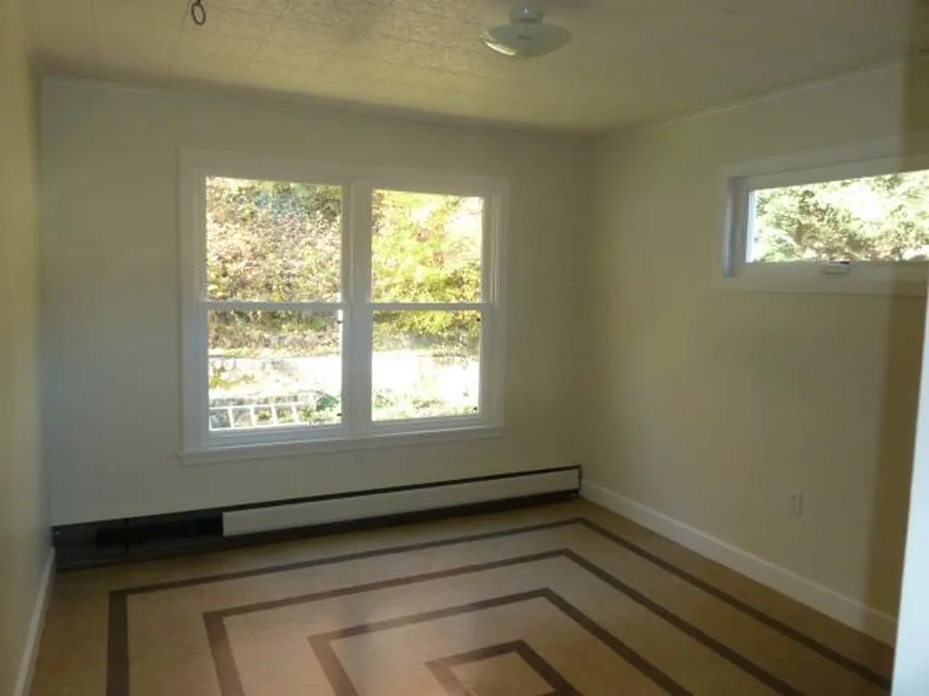 23 Gladstone Street Concord NH 03301