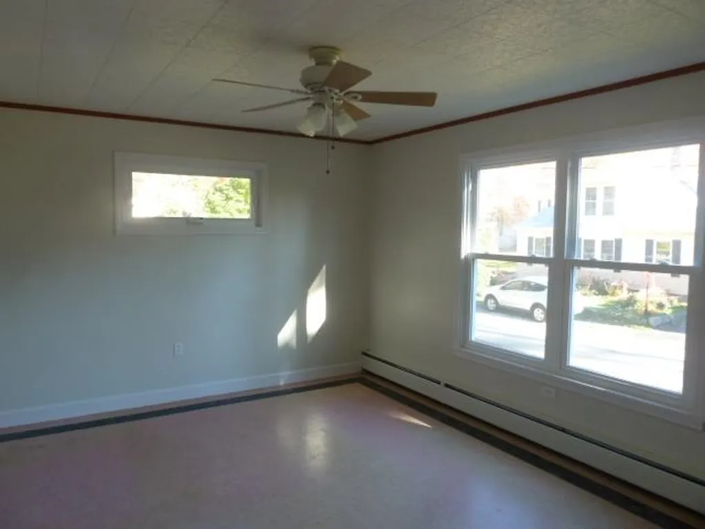 23 Gladstone Street Concord NH 03301