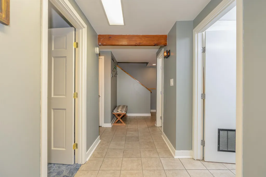 17 Lyon Drive Hartford VT 05059