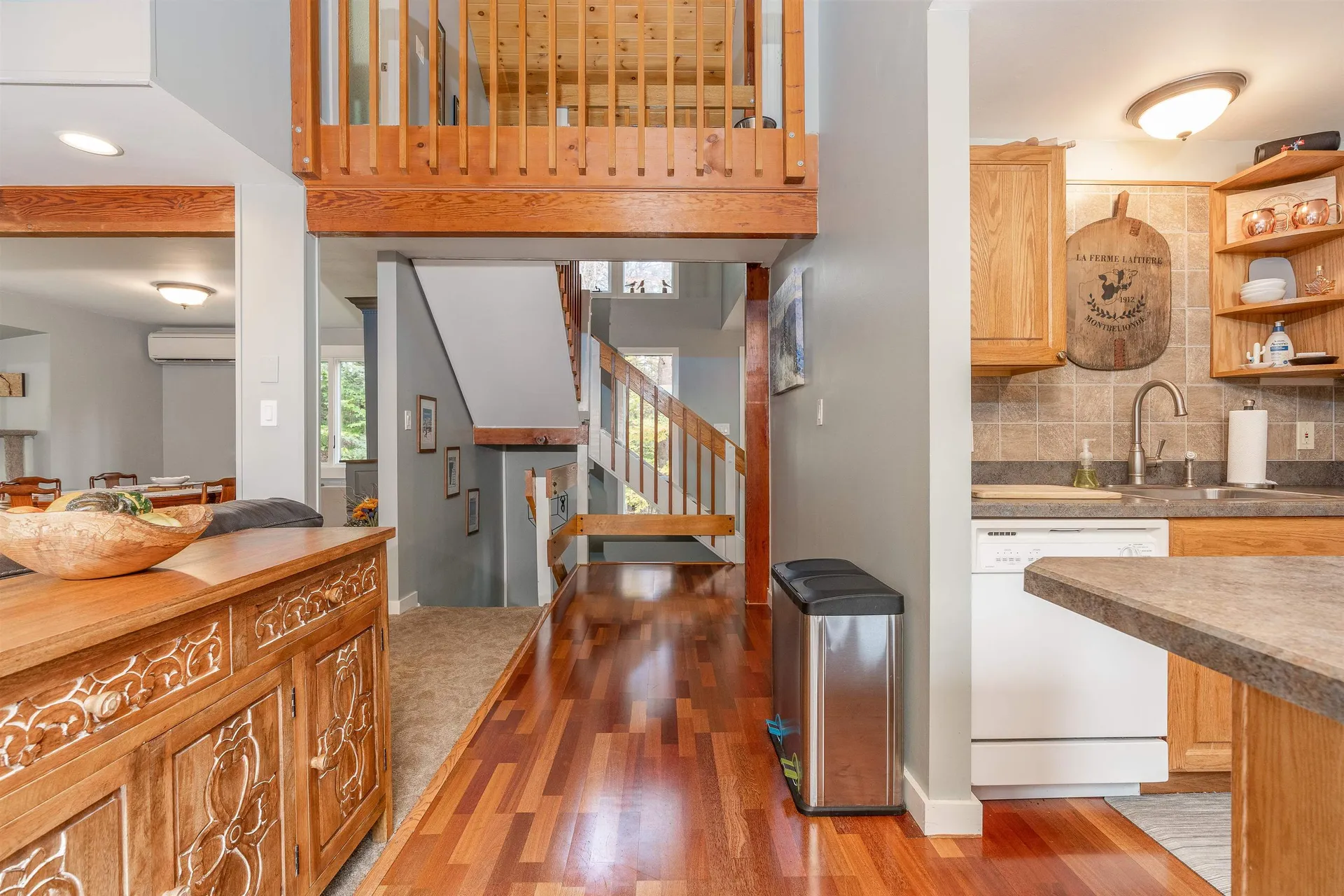 17 Lyon Drive Hartford VT 05059