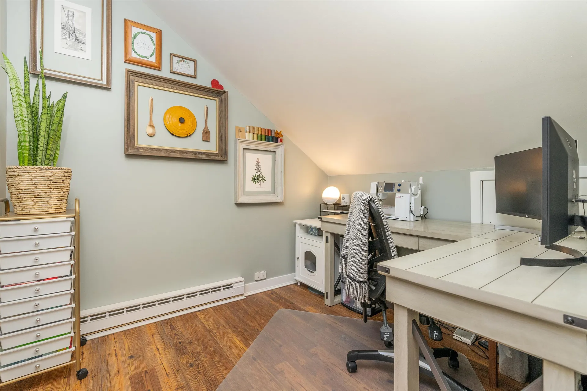 17 Lyon Drive Hartford VT 05059