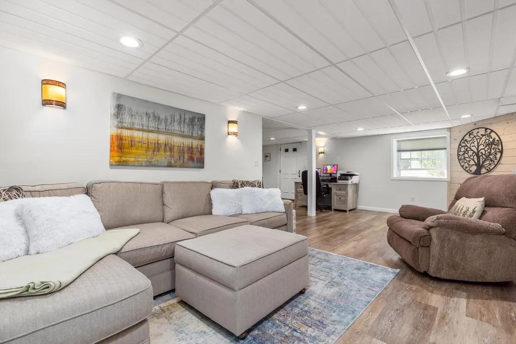 3 Driftwood Road Hampton NH 03842