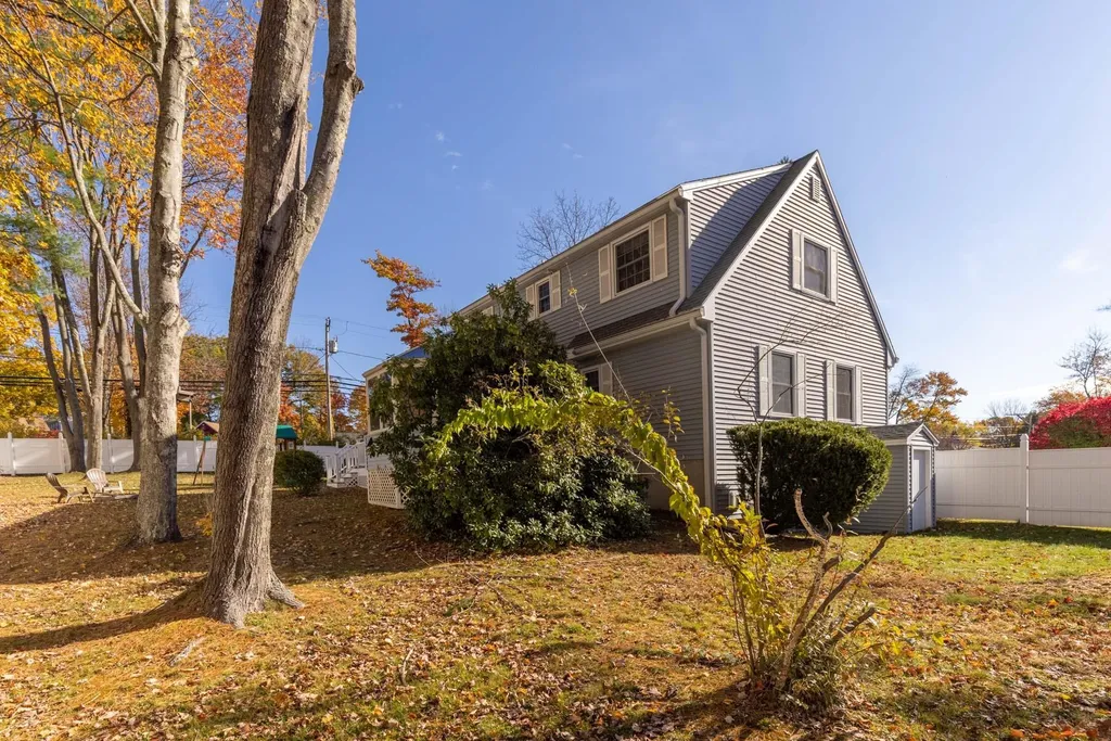 3 Driftwood Road Hampton NH 03842