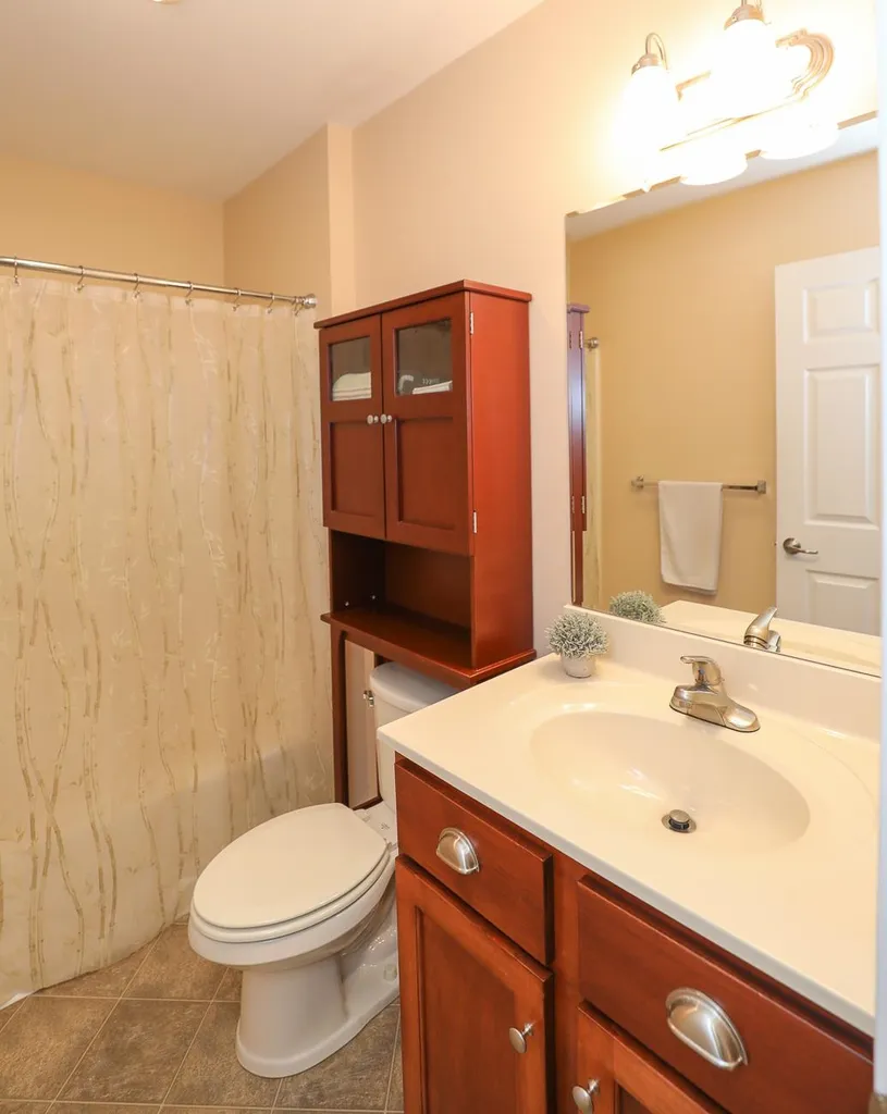 89 Sarasota Lane Laconia NH 03246