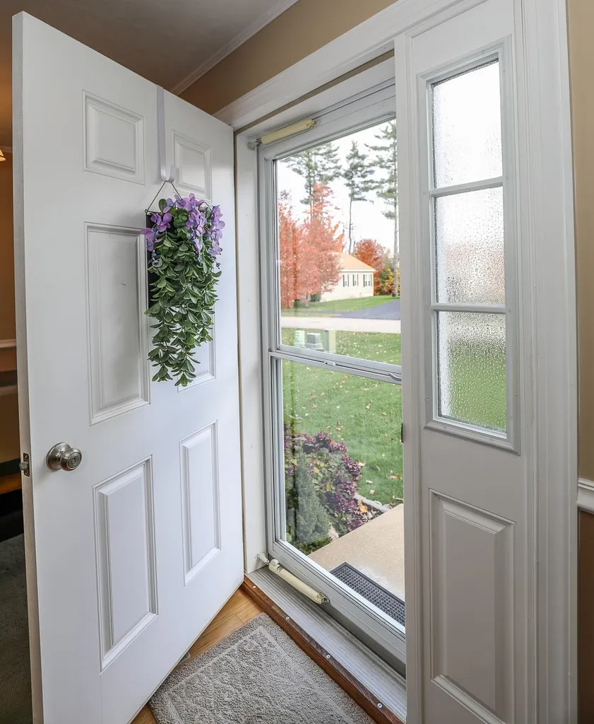 89 Sarasota Lane Laconia NH 03246