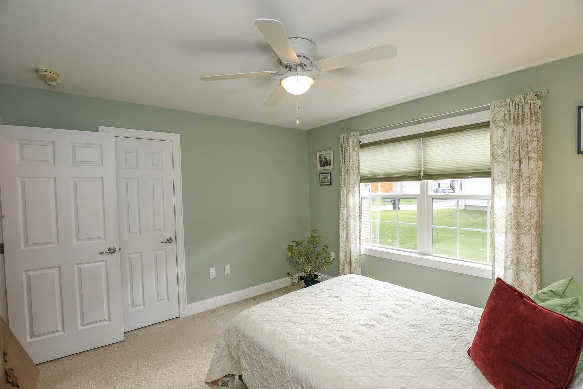 89 Sarasota Lane Laconia NH 03246