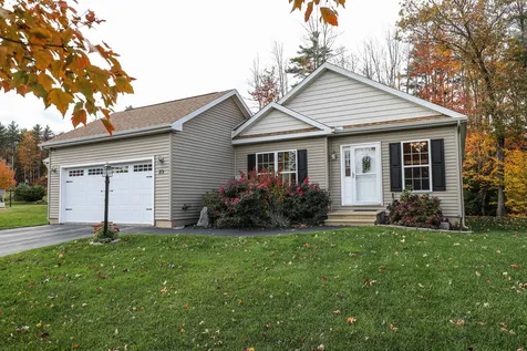 89 Sarasota Lane Laconia NH 03246