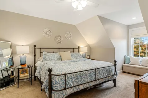 6 Philip Way Newton NH 03858