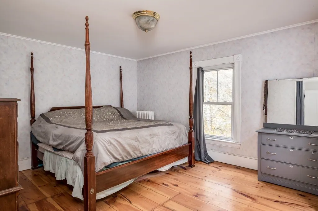 5 Penny Lane Rochester NH 03868