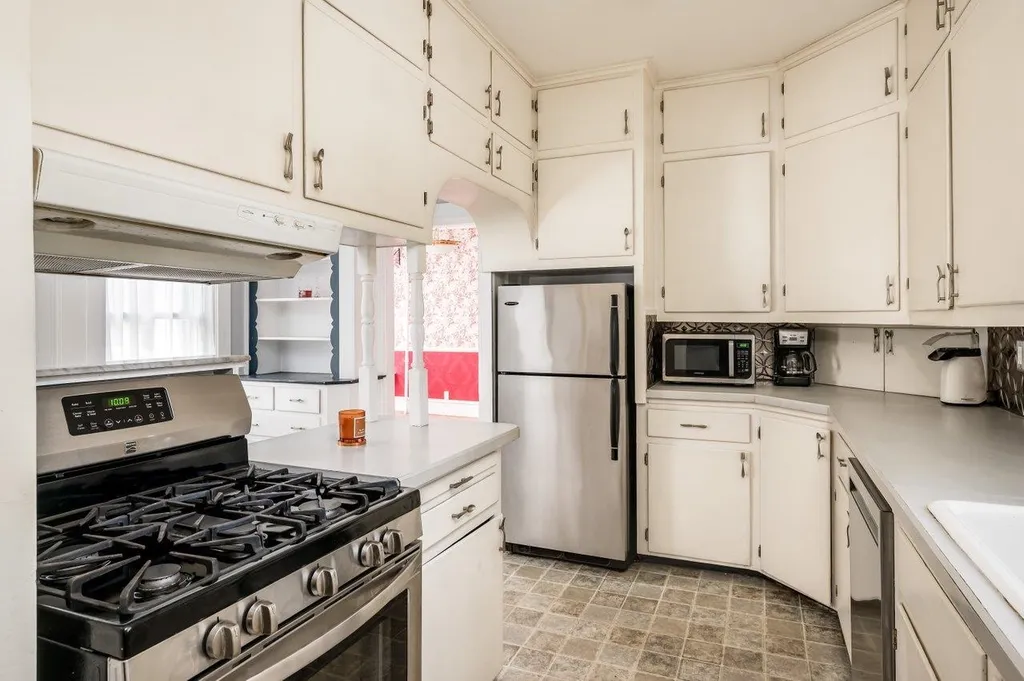 5 Penny Lane Rochester NH 03868