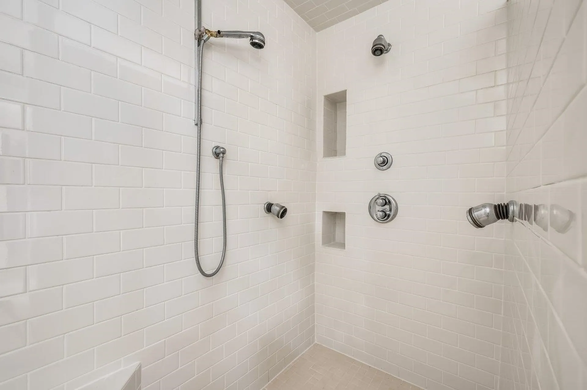 5 Penny Lane Rochester NH 03868
