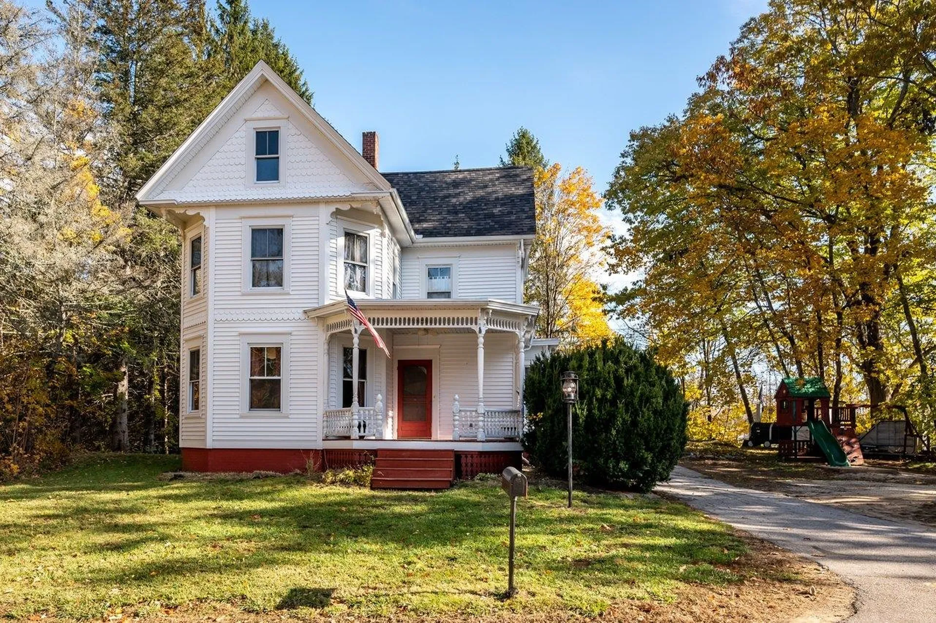 5 Penny Lane Rochester NH 03868