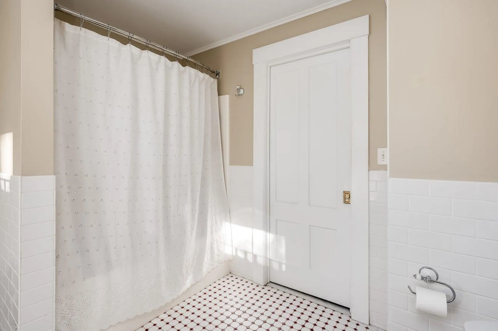 5 Penny Lane Rochester NH 03868