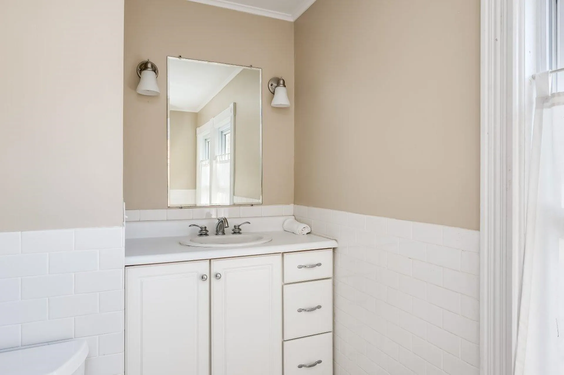 5 Penny Lane Rochester NH 03868