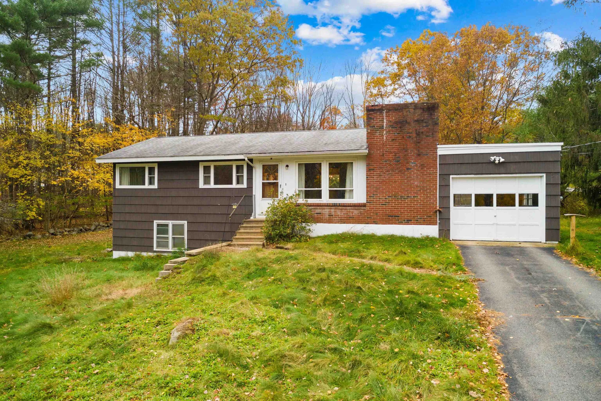 2 Juniper Lane Bow NH 03304
