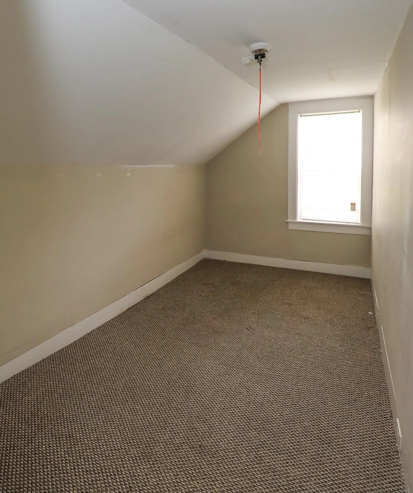 49 Jane Street Manchester NH 03104