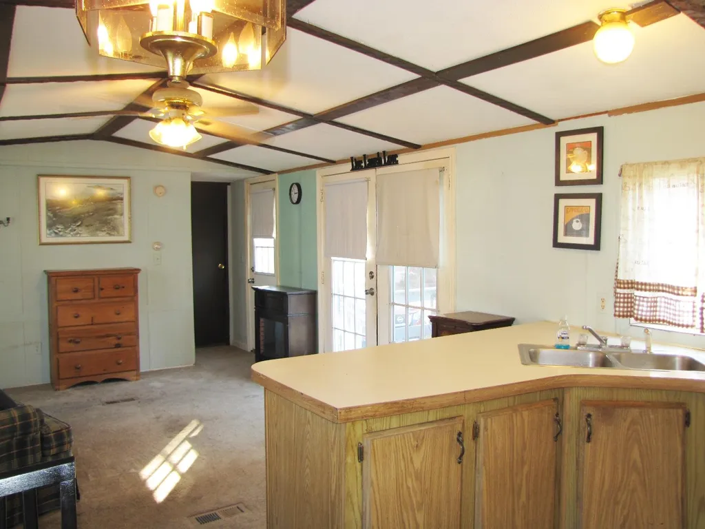 18 Morton Street Exeter NH 03833
