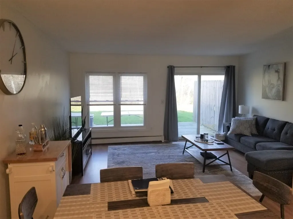 13 Turner Place Enfield NH 03748