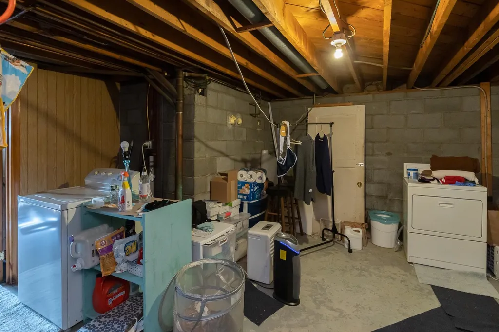 234-238 Ethan Allen Parkway Burlington VT 05408
