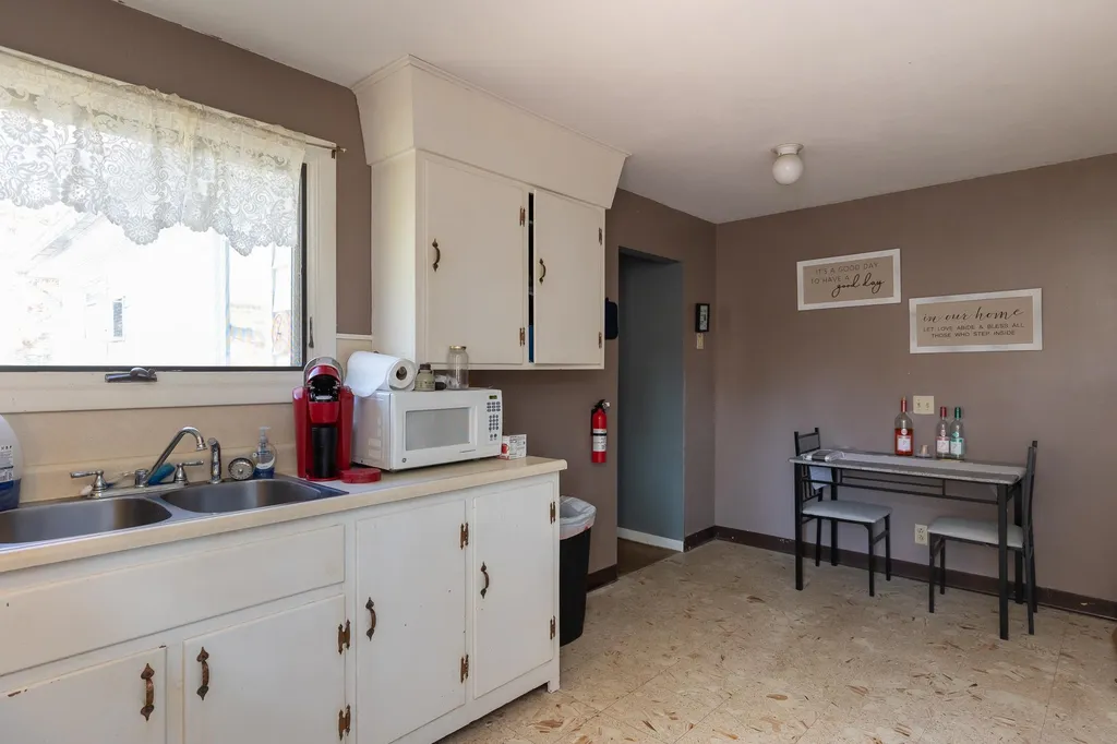 234-238 Ethan Allen Parkway Burlington VT 05408