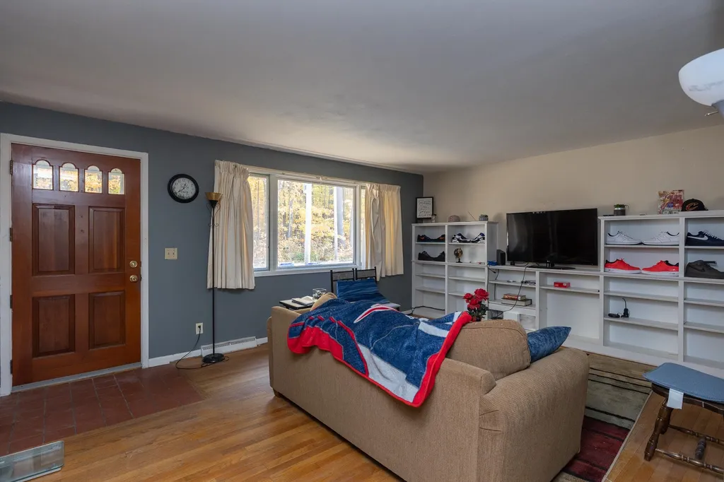 234-238 Ethan Allen Parkway Burlington VT 05408