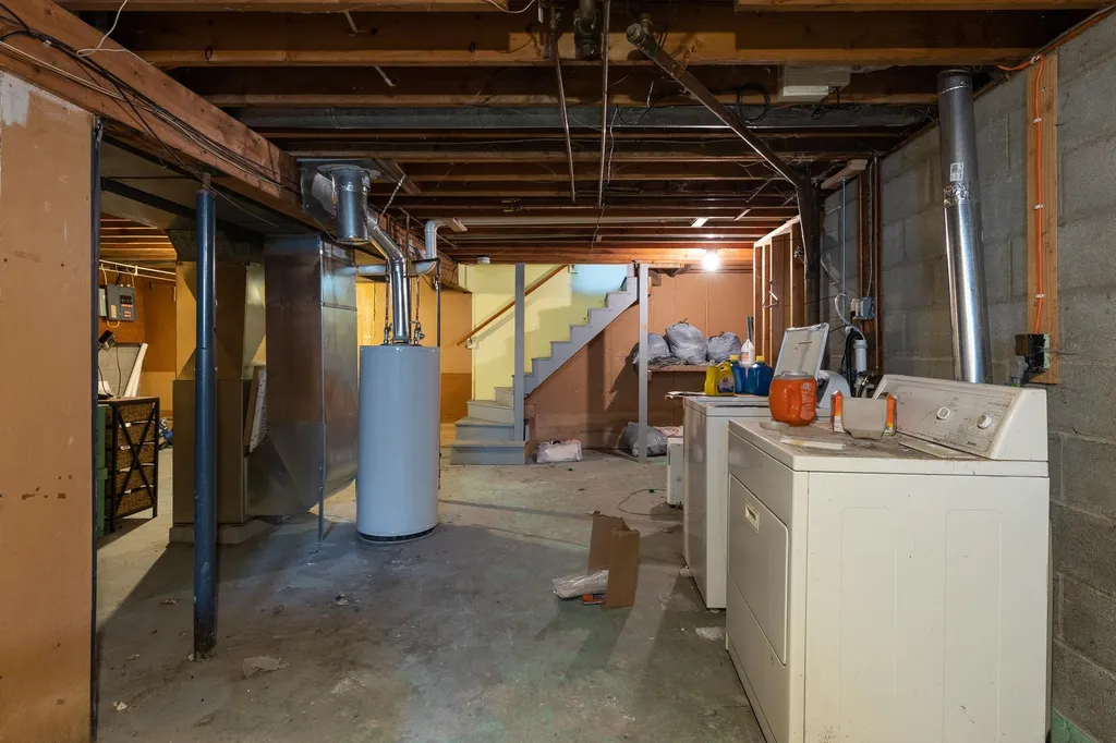 234-238 Ethan Allen Parkway Burlington VT 05408