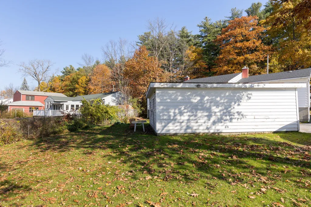 234-238 Ethan Allen Parkway Burlington VT 05408
