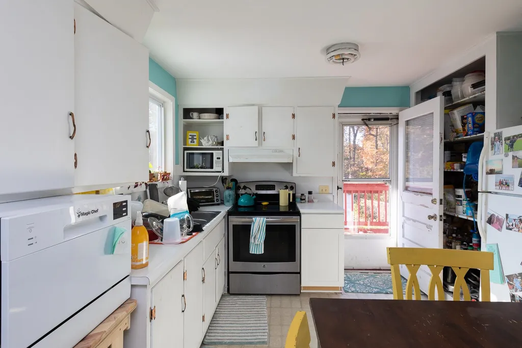 234-238 Ethan Allen Parkway Burlington VT 05408