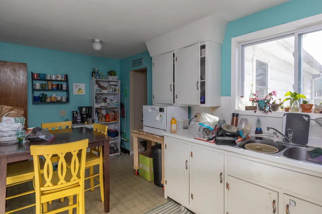 234-238 Ethan Allen Parkway Burlington VT 05408