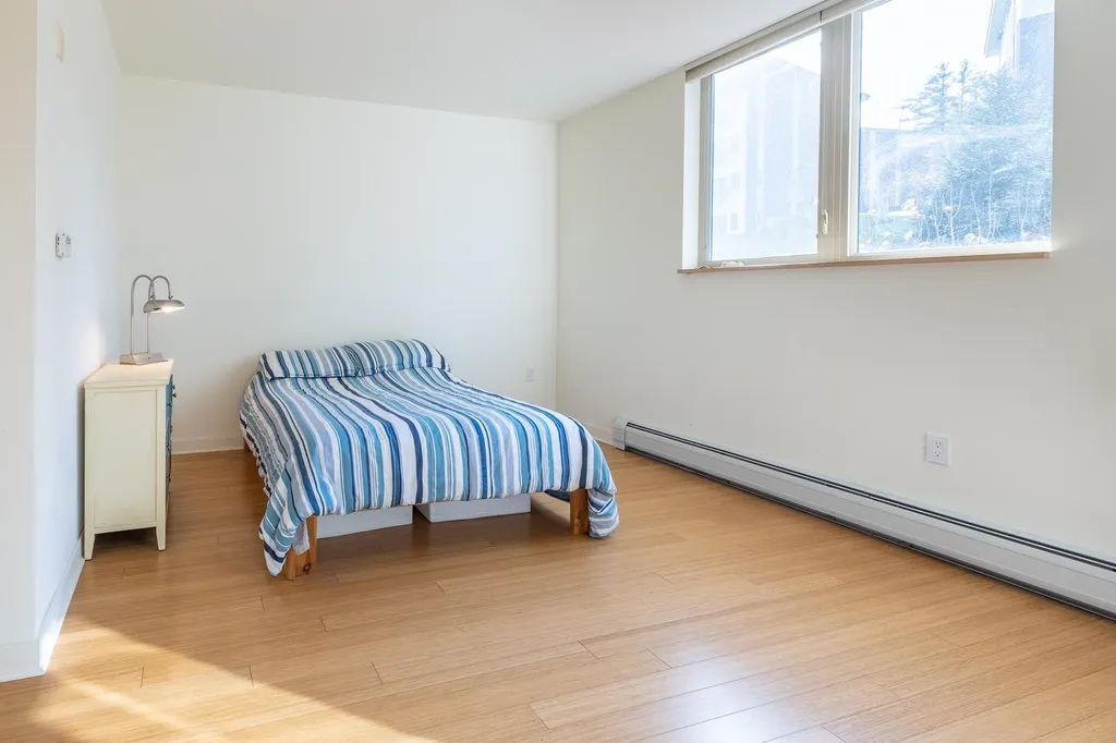 17 Granite Lane Hanover NH 03755