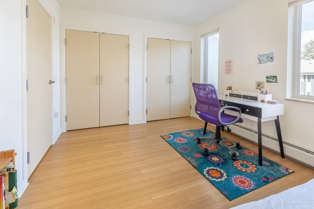 17 Granite Lane Hanover NH 03755