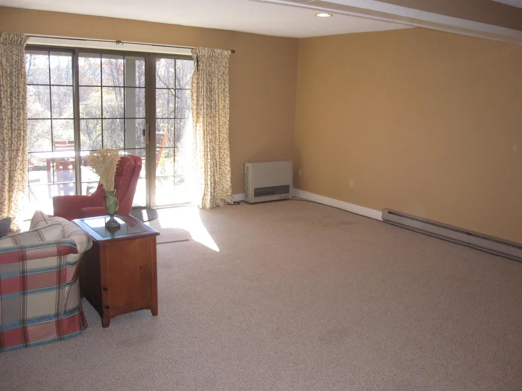 184 Sugar Hill Lane Hartford VT 05059