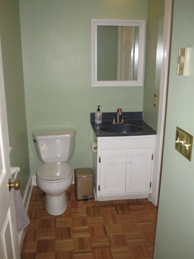 184 Sugar Hill Lane Hartford VT 05059