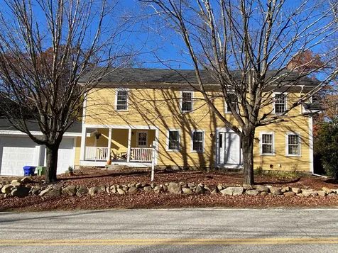 38 Dunbarton Center Road Bow NH 03304