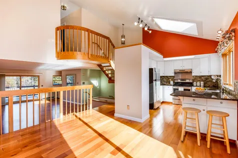 84 Bay Road Shelburne VT 05482