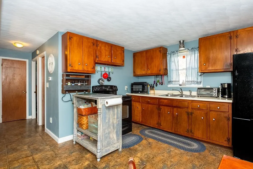 76 Garrison Road Dover NH 03820