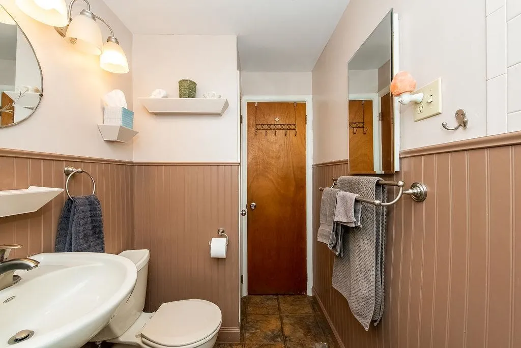 76 Garrison Road Dover NH 03820