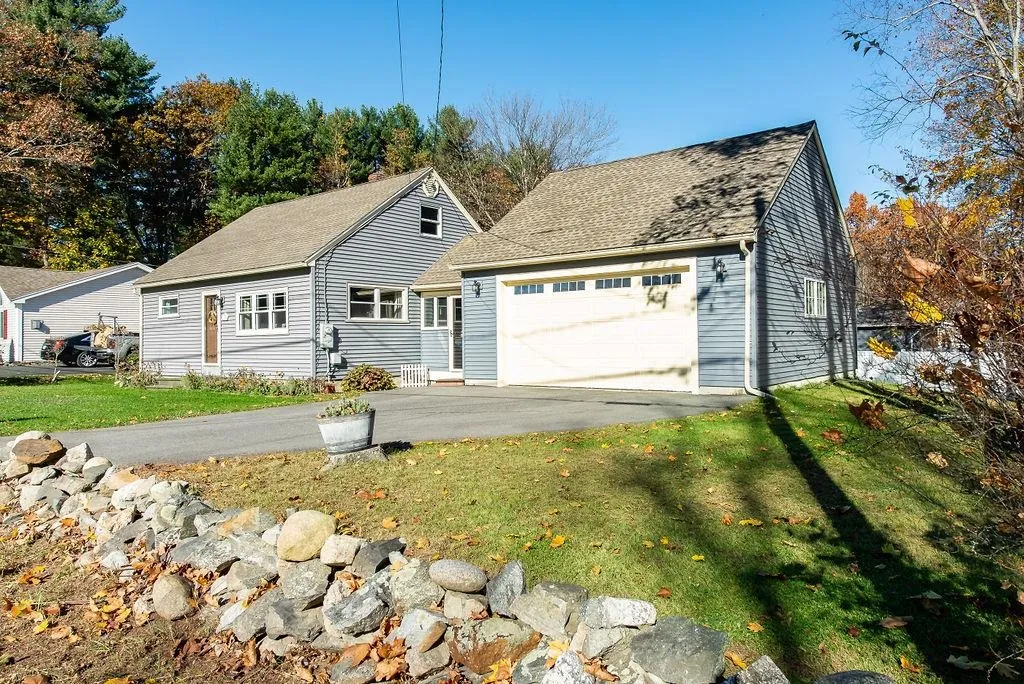 76 Garrison Road Dover NH 03820